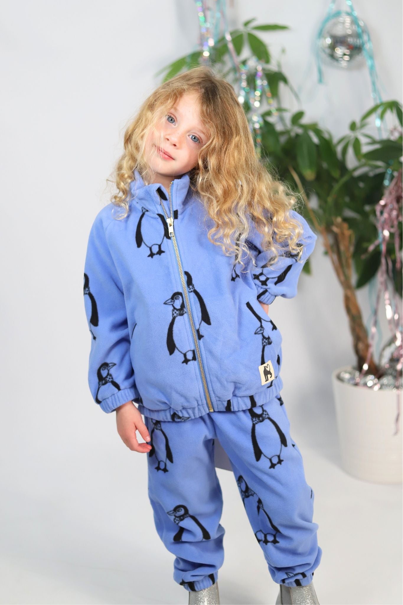 Kids (Unisex) Fleece Bowfish Sweatpant – Blue Recycled Penguin